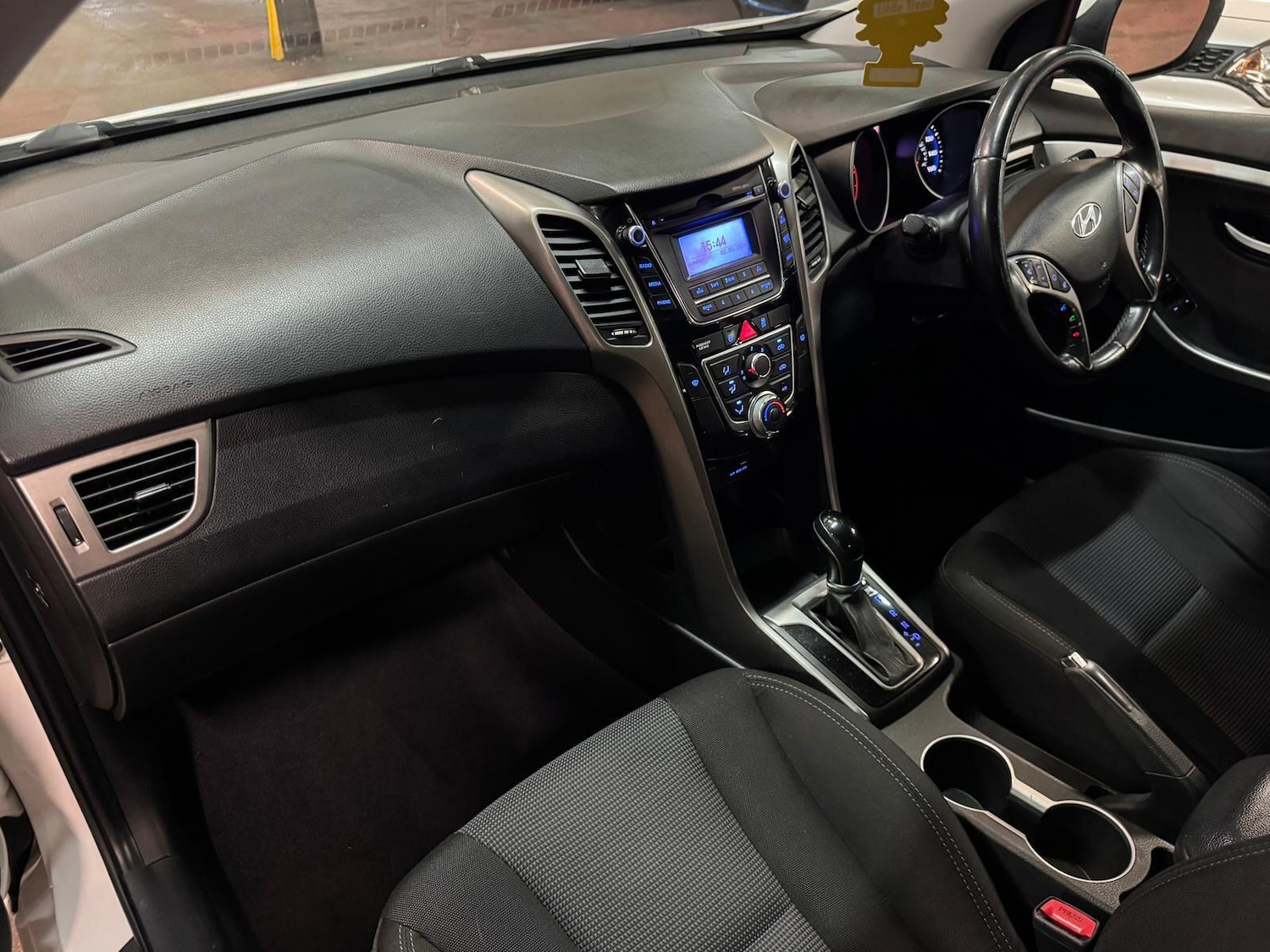 Used Hyundai i30 2013 for sale - 77722674: Photo 18