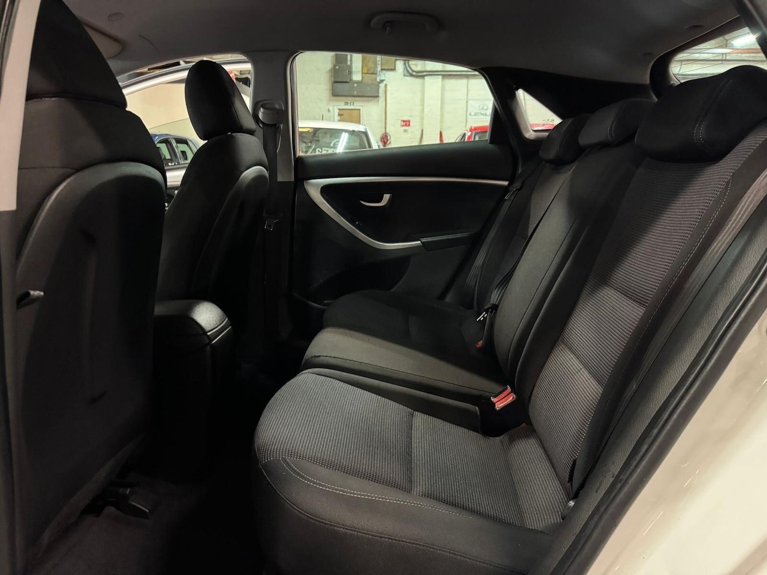 Used Hyundai i30 2013 for sale - 77722674: Photo 24