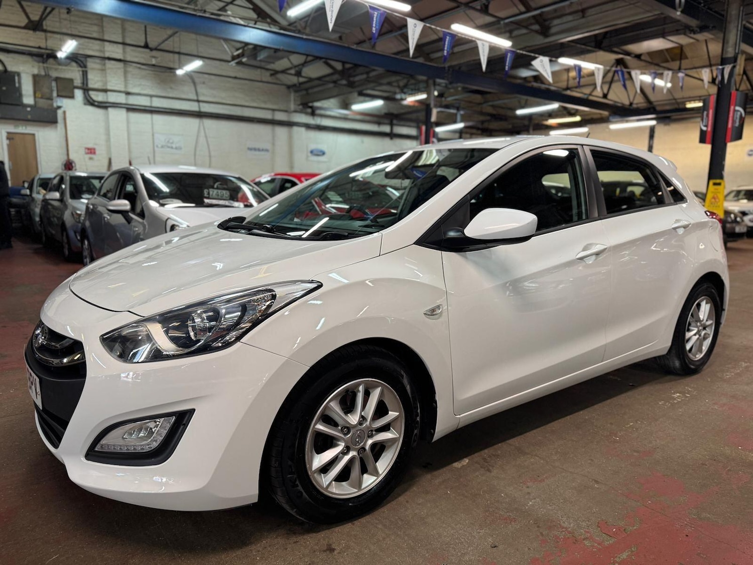 Used Hyundai i30 2013 for sale - 77722674: Photo 3