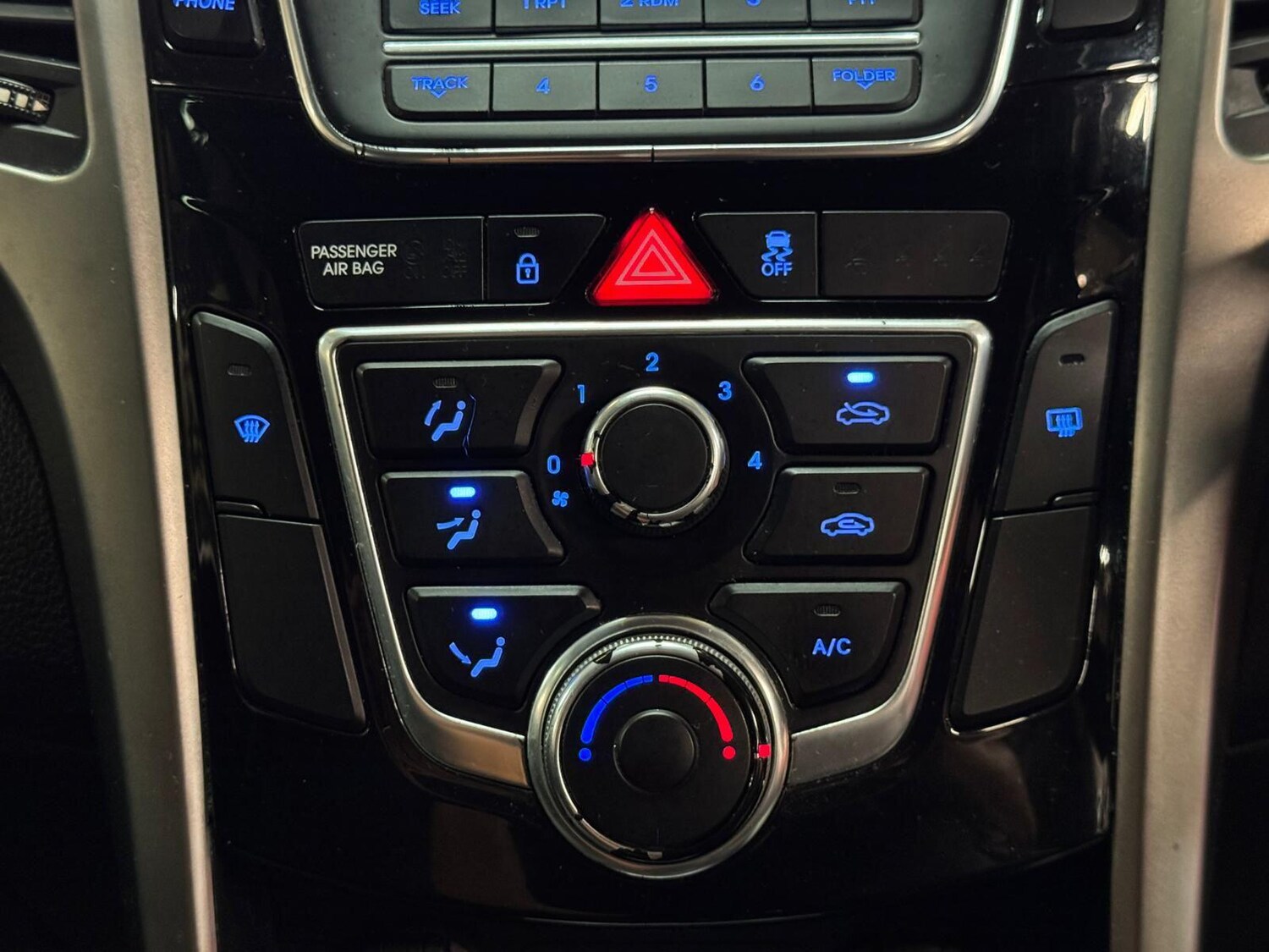 Used Hyundai i30 2013 for sale - 77722674: Photo 36