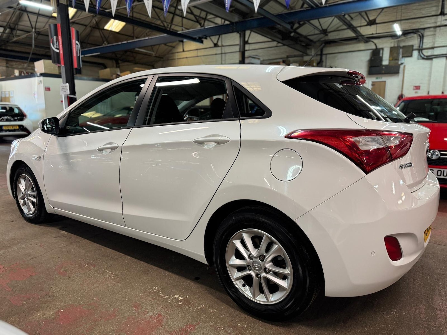 Used Hyundai i30 2013 for sale - 77722674: Photo 6