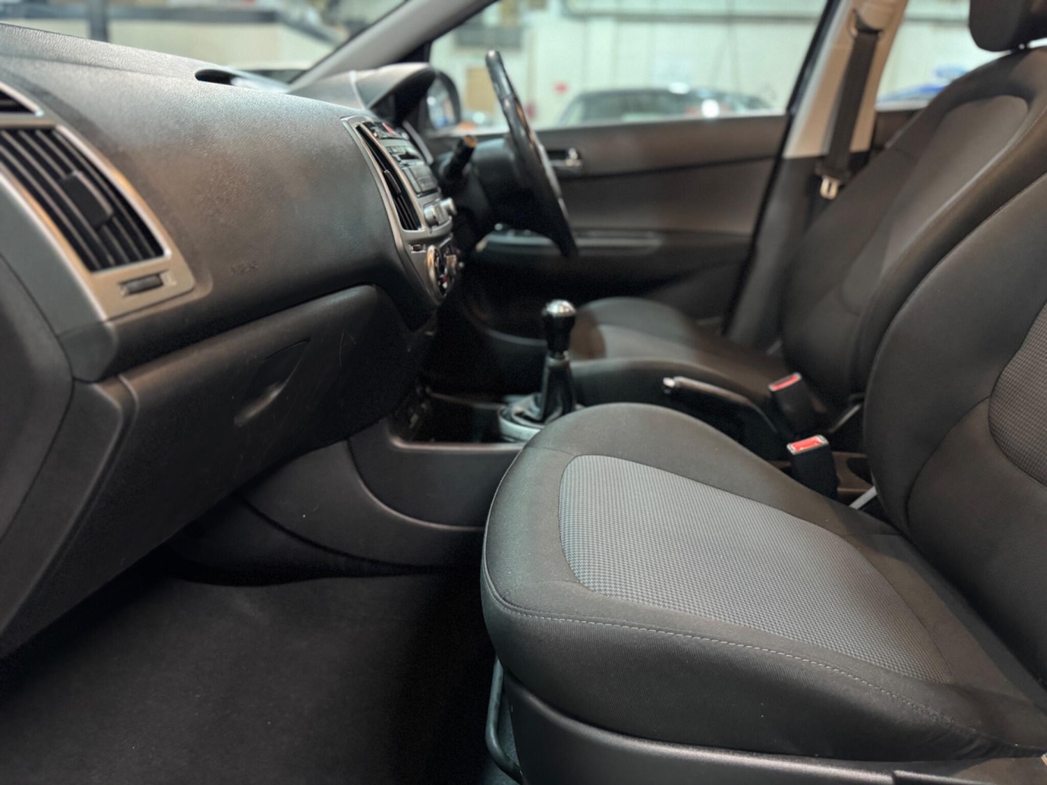 Used Hyundai i20 2013 for sale - 76521801: Photo 25