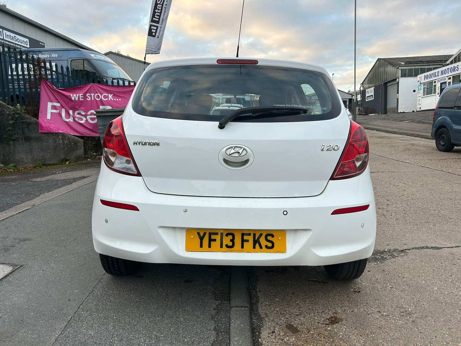 Used Hyundai i20 2013 for sale - 76521801: Photo 5