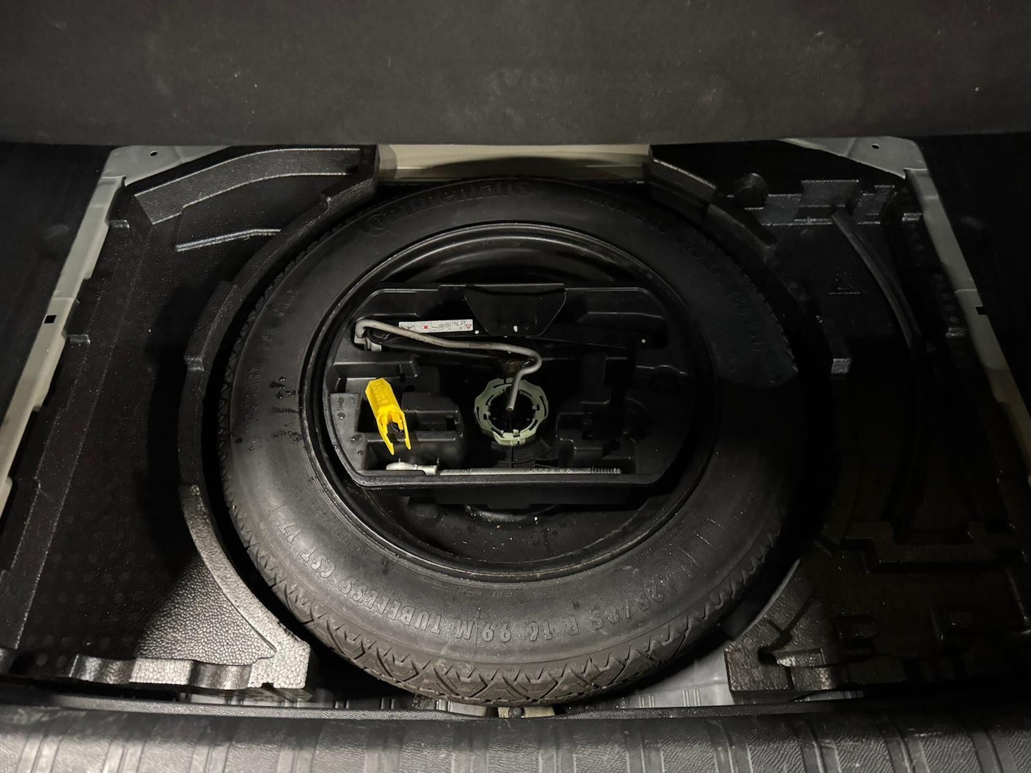 Used Peugeot 308 2014 for sale - 76399079: Photo 47