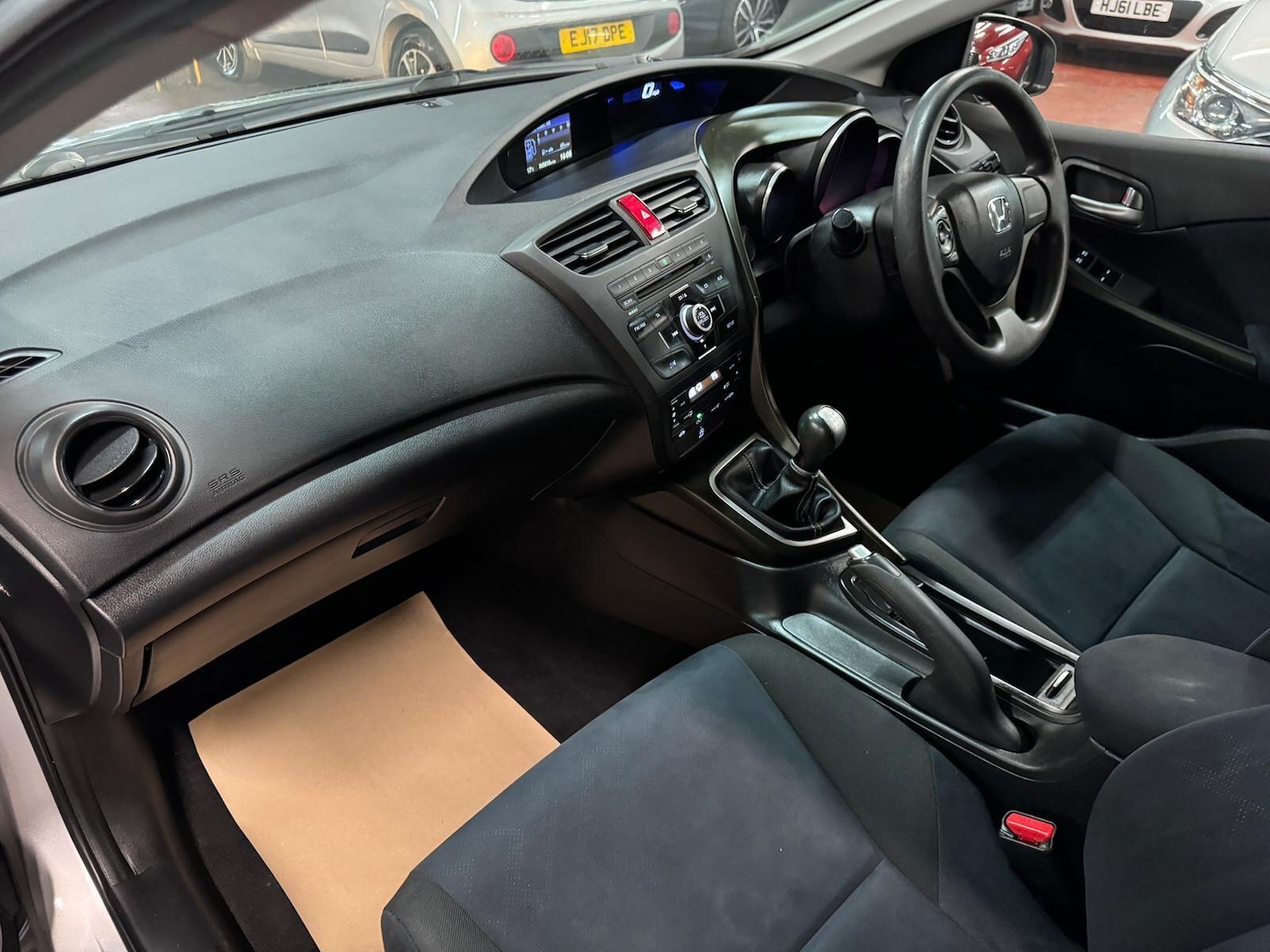 Used Honda Civic 2013 for sale - 76200967: Photo 22