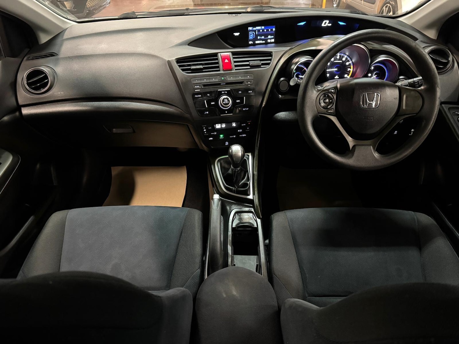 Used Honda Civic 2013 for sale - 76200967: Photo 32