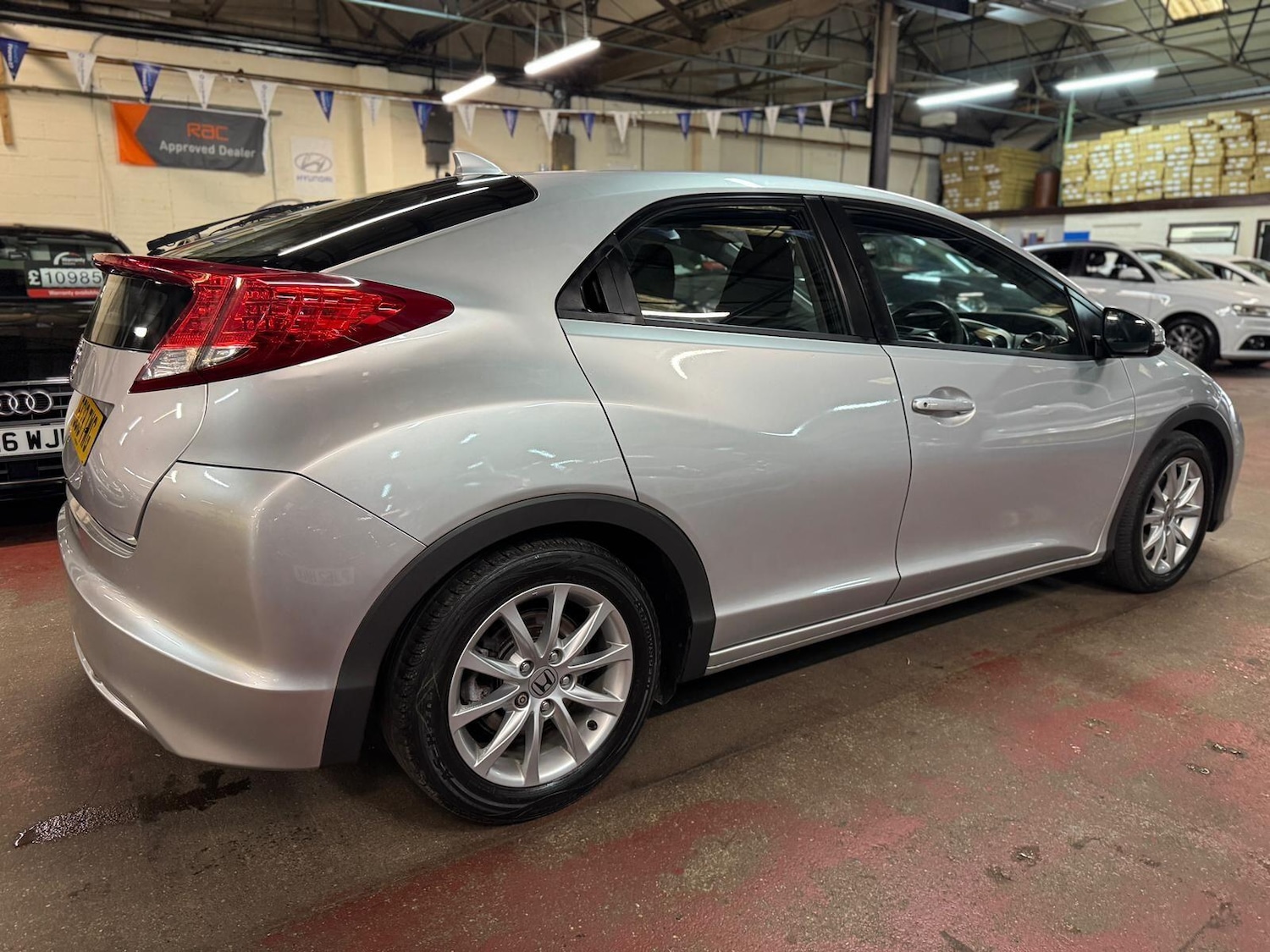 Used Honda Civic 2013 for sale - 76200967: Photo 6