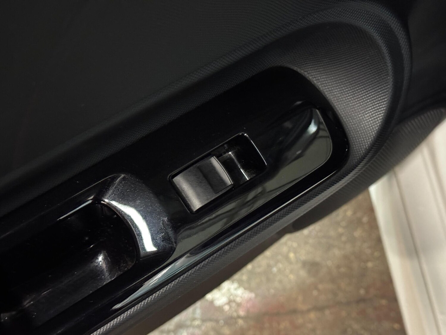 Used Toyota Aqua for sale - 76476560: Photo 40