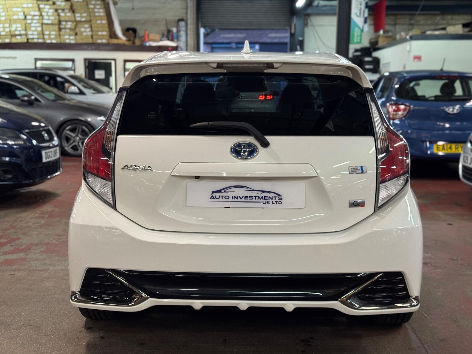 Used Toyota Aqua for sale - 76476560: Photo 5