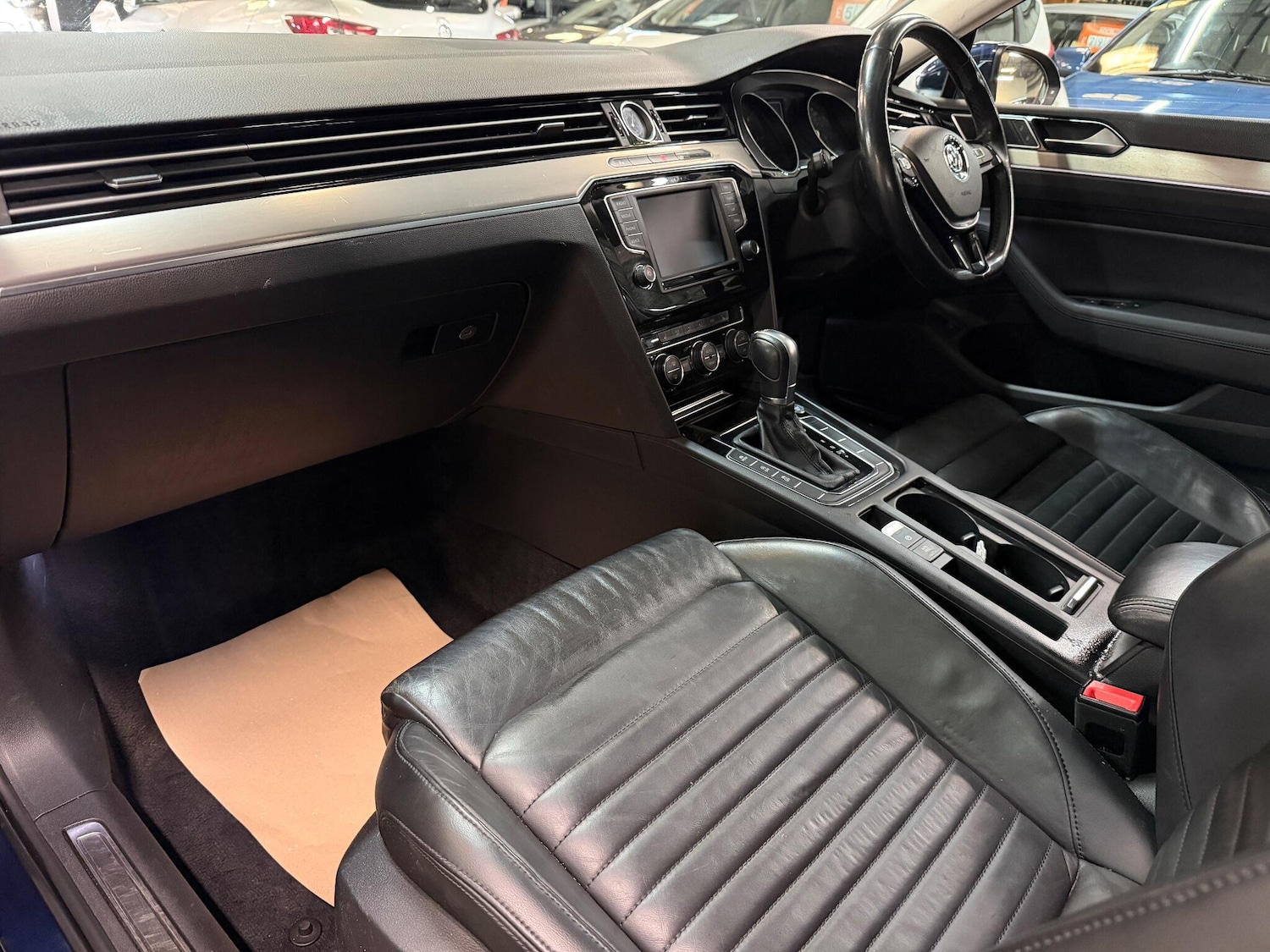 Used Volkswagen Passat 2015 for sale - 76457176: Photo 16