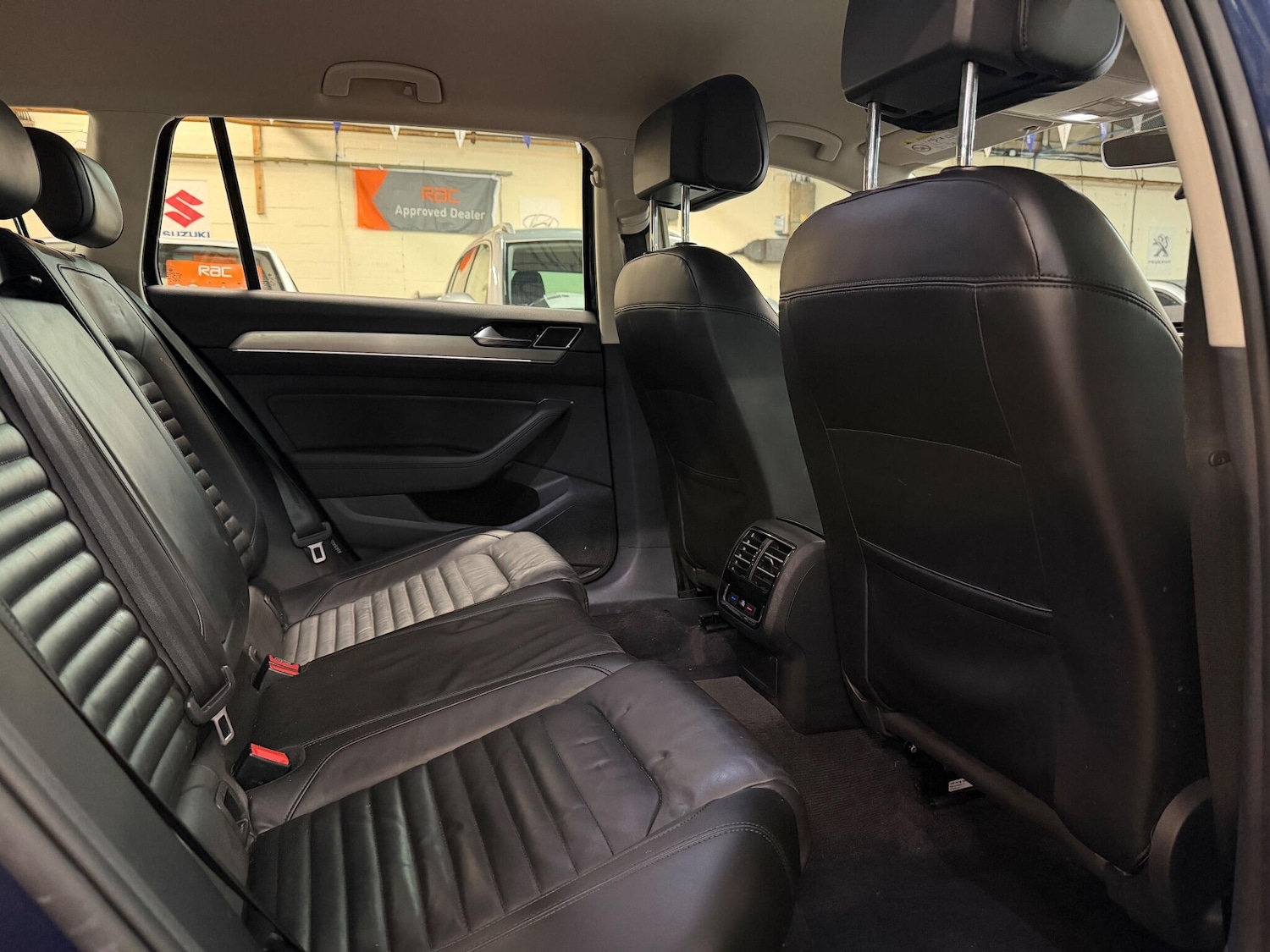 Used Volkswagen Passat 2015 for sale - 76457176: Photo 17