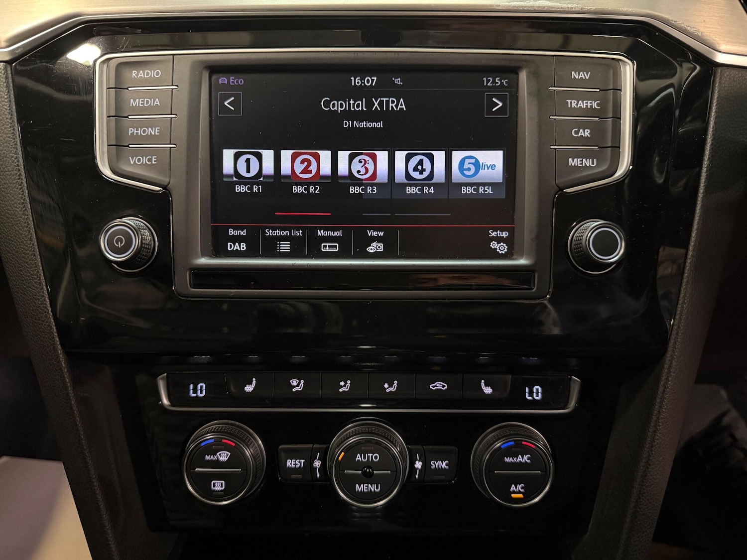 Used Volkswagen Passat 2015 for sale - 76457176: Photo 24