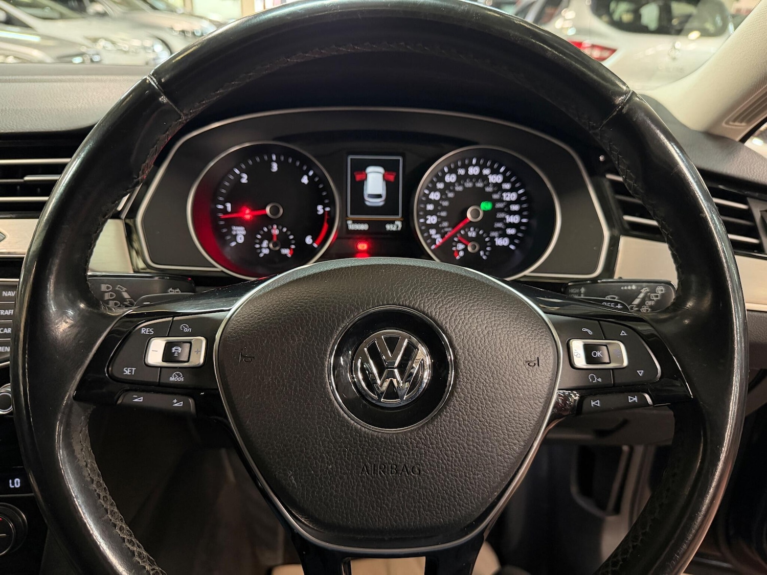 Used Volkswagen Passat 2015 for sale - 76457176: Photo 28