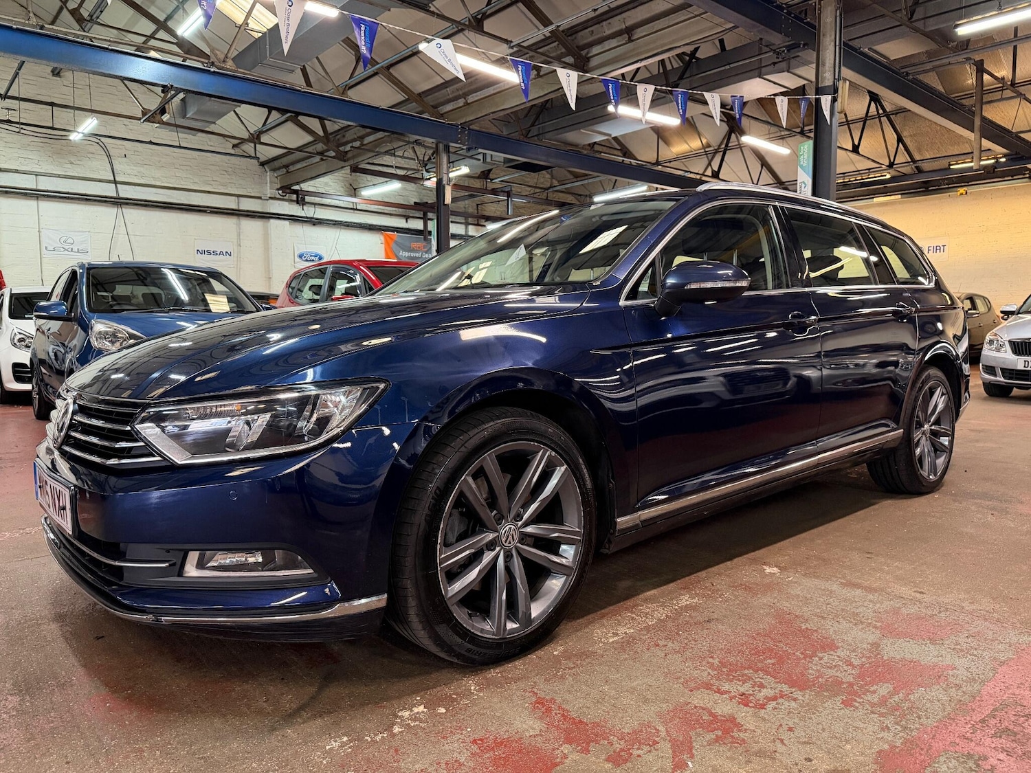 Used Volkswagen Passat 2015 for sale - 76457176: Photo 3