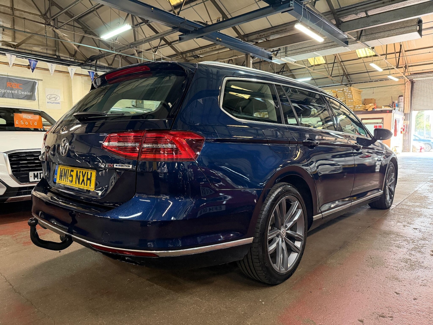 Used Volkswagen Passat 2015 for sale - 76457176: Photo 4