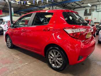 Used Toyota Yaris 2017 for sale - 74935249: Photo