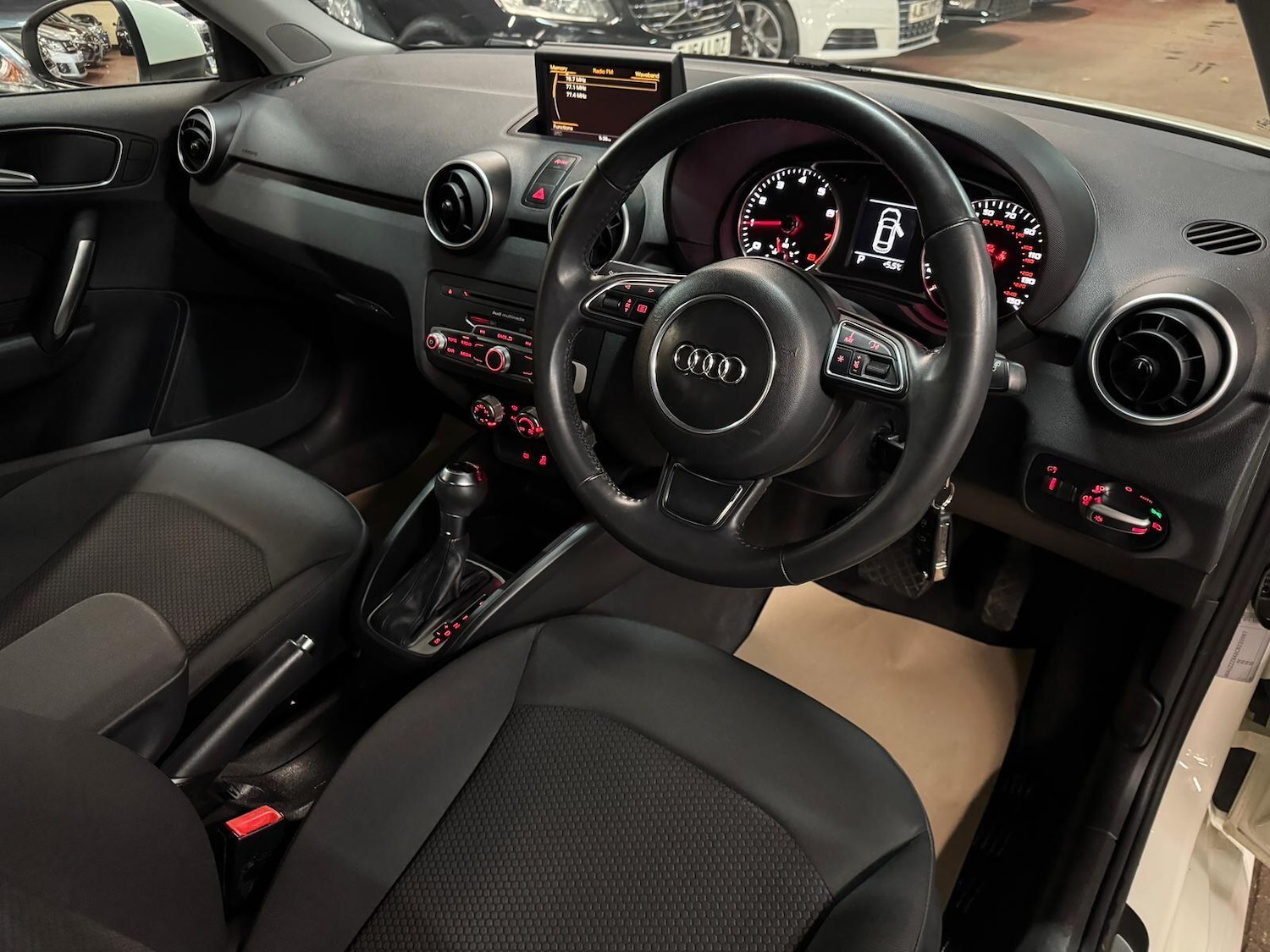 Used Audi A1 for sale - 76689337: Photo 19