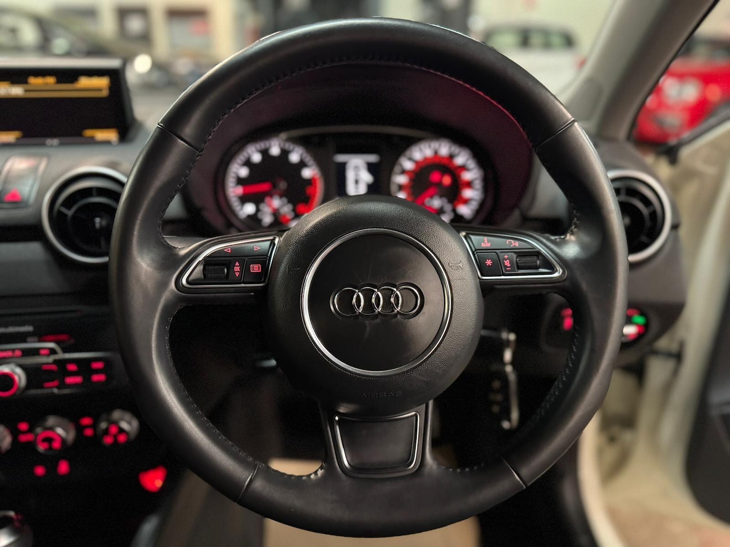 Used Audi A1 for sale - 76689337: Photo 28