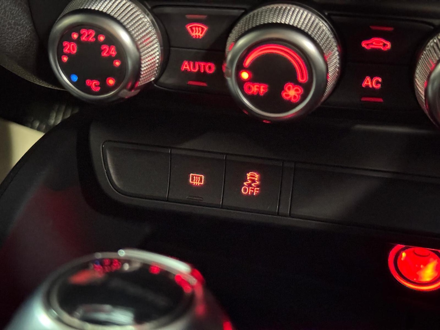 Used Audi A1 for sale - 76689337: Photo 40