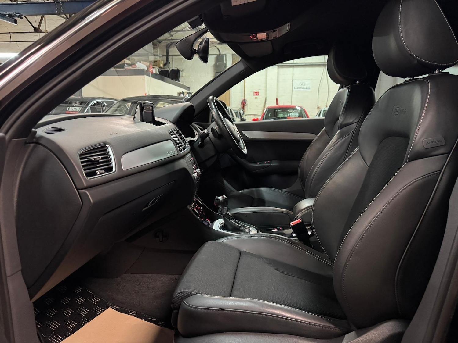 Used Audi Q3 for sale - 77440256: Photo 23