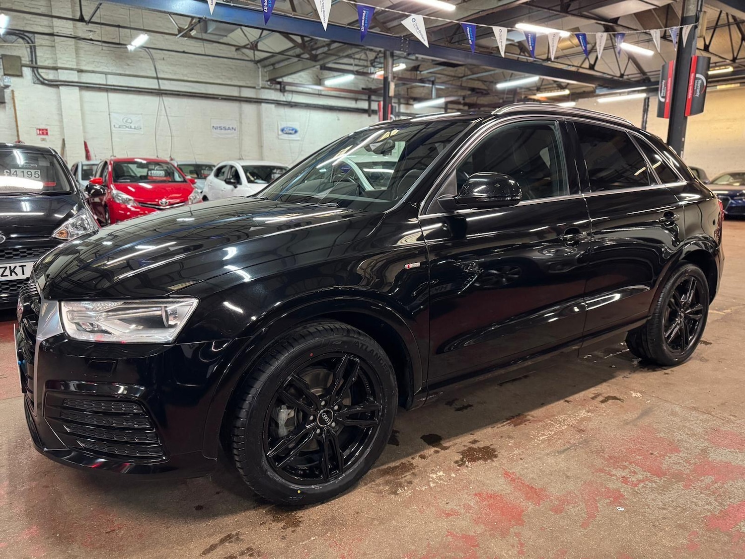 Used Audi Q3 for sale - 77440256: Photo 3