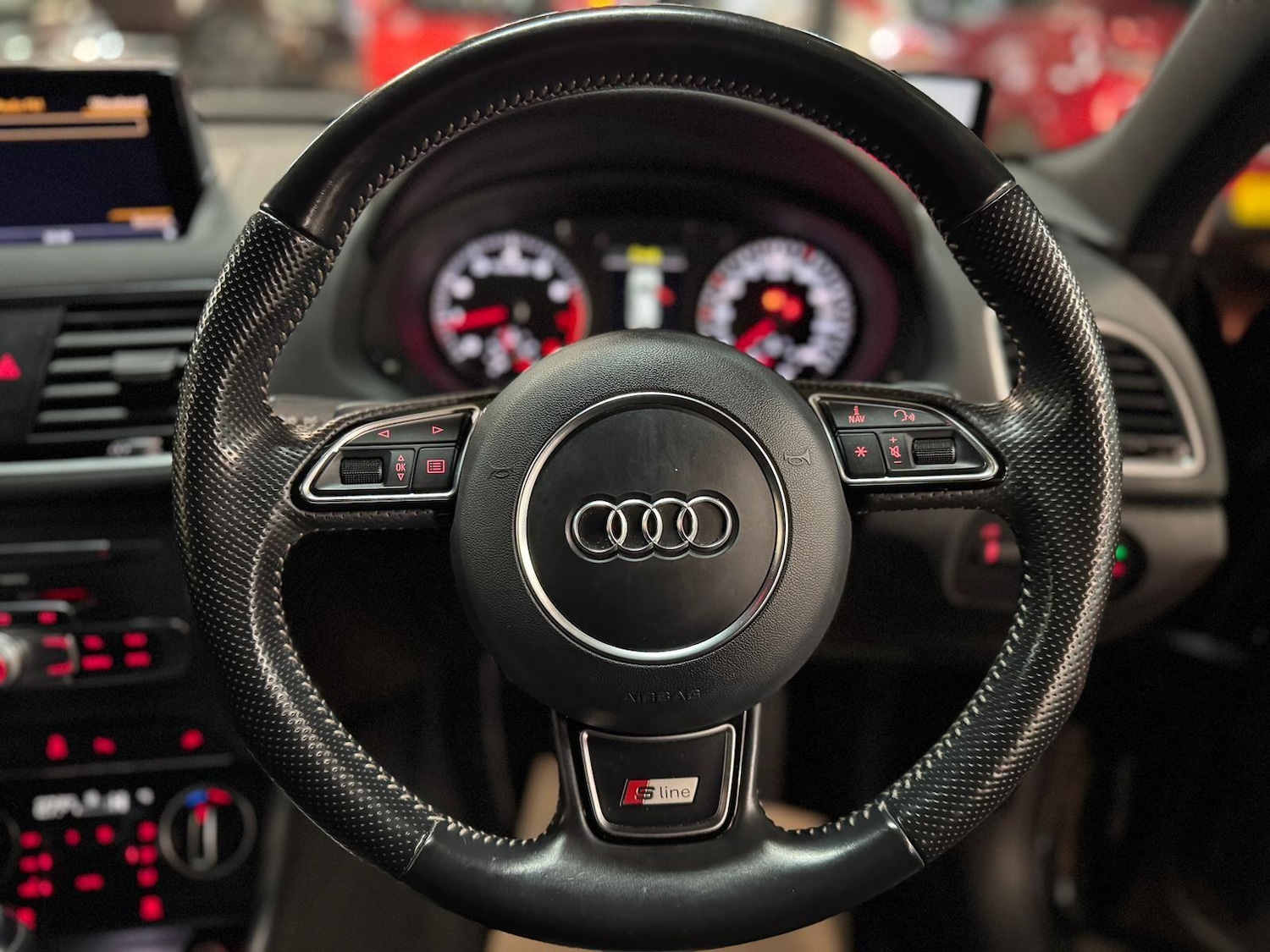 Used Audi Q3 for sale - 77440256: Photo 38