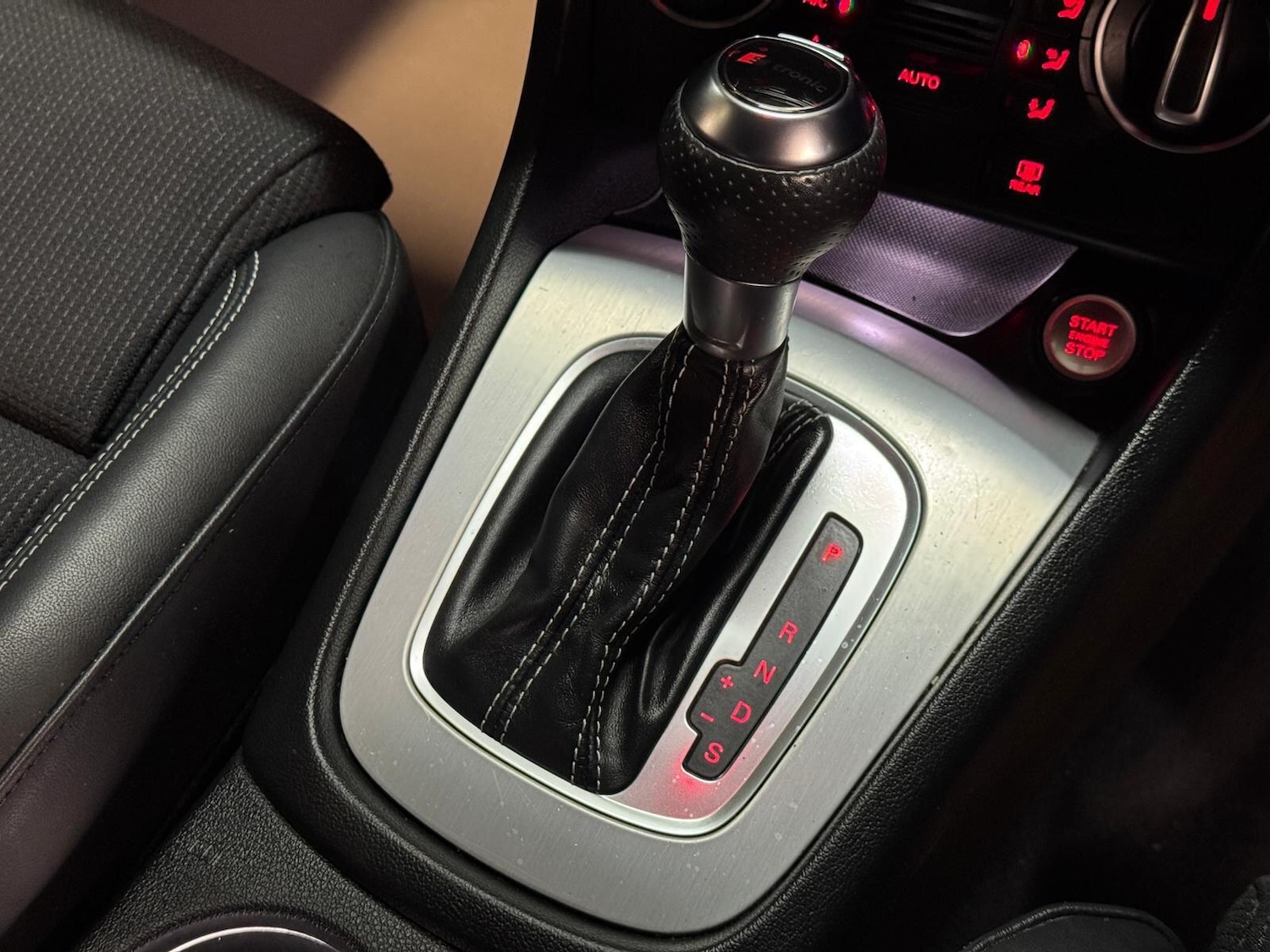 Used Audi Q3 for sale - 77440256: Photo 53