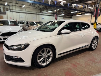 Used Volkswagen Scirocco 2011 for sale - 79049758: Photo