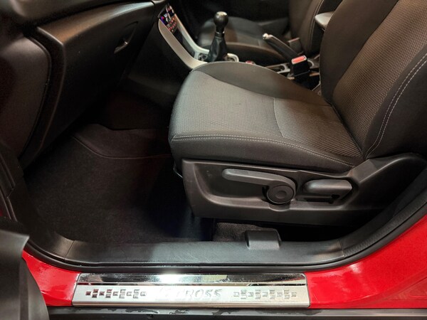 Used Suzuki SX4 S-Cross 2015 for sale - 76260574: Photo 25