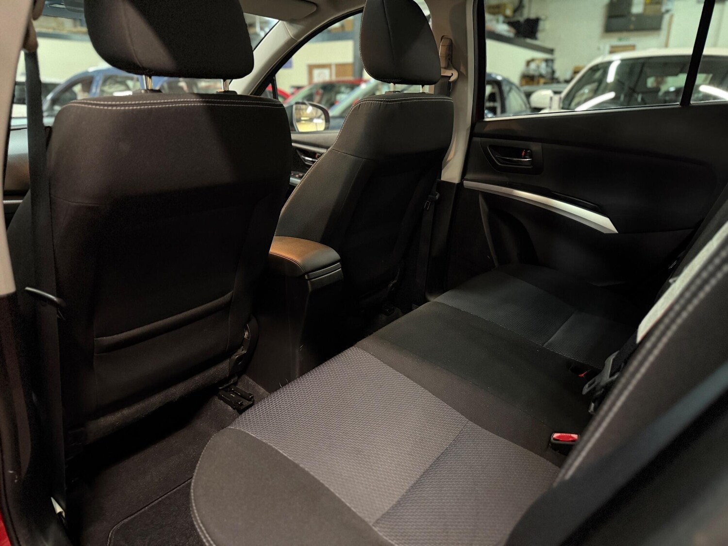 Used Suzuki SX4 S-Cross 2015 for sale - 76260574: Photo 32