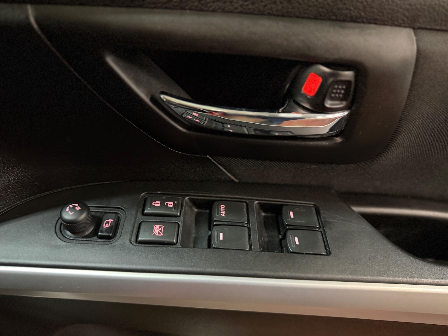 Used Suzuki SX4 S-Cross 2015 for sale - 76260574: Photo 46