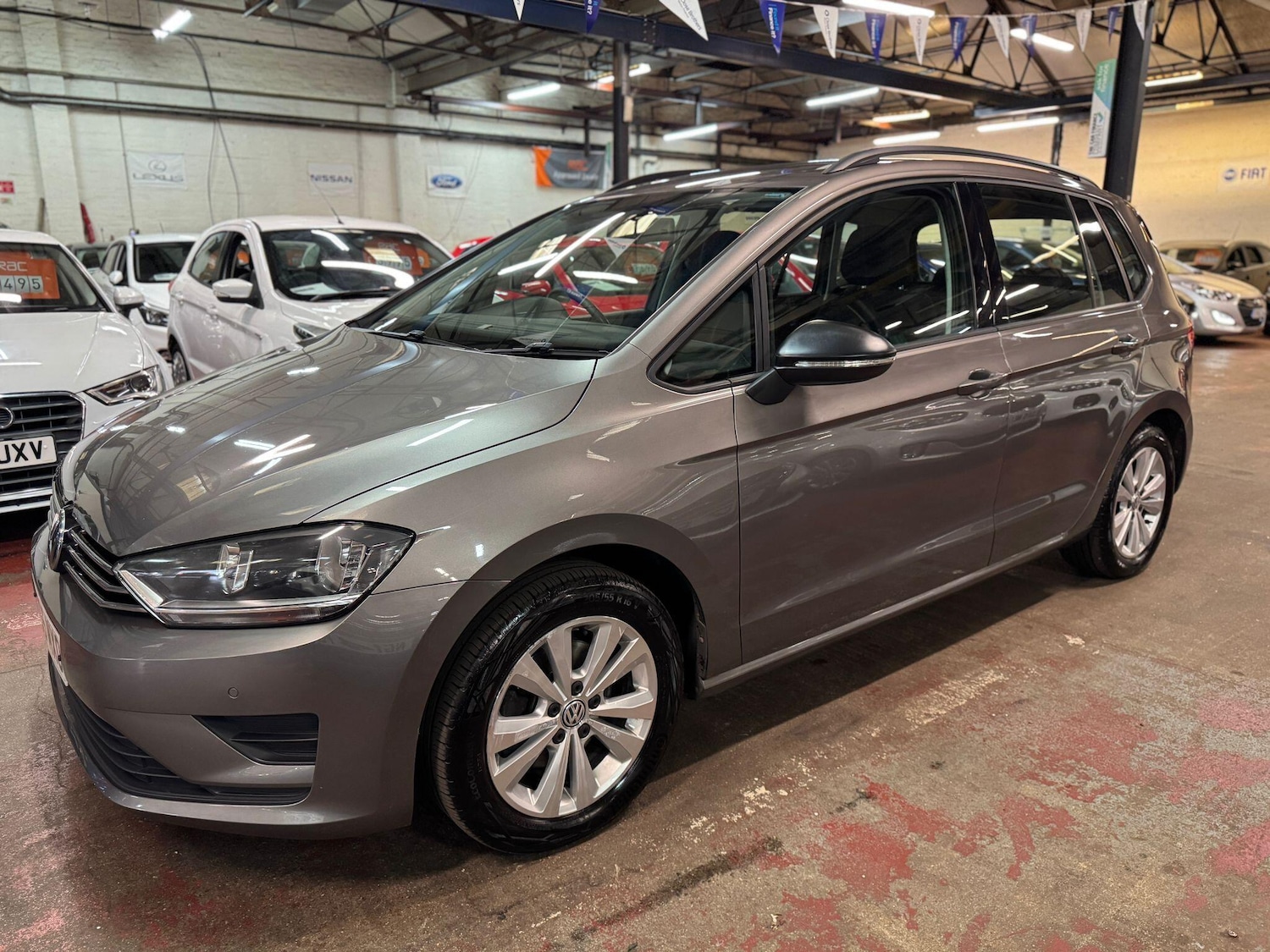Used Volkswagen Golf SV 2015 for sale - 75707383: Photo 3