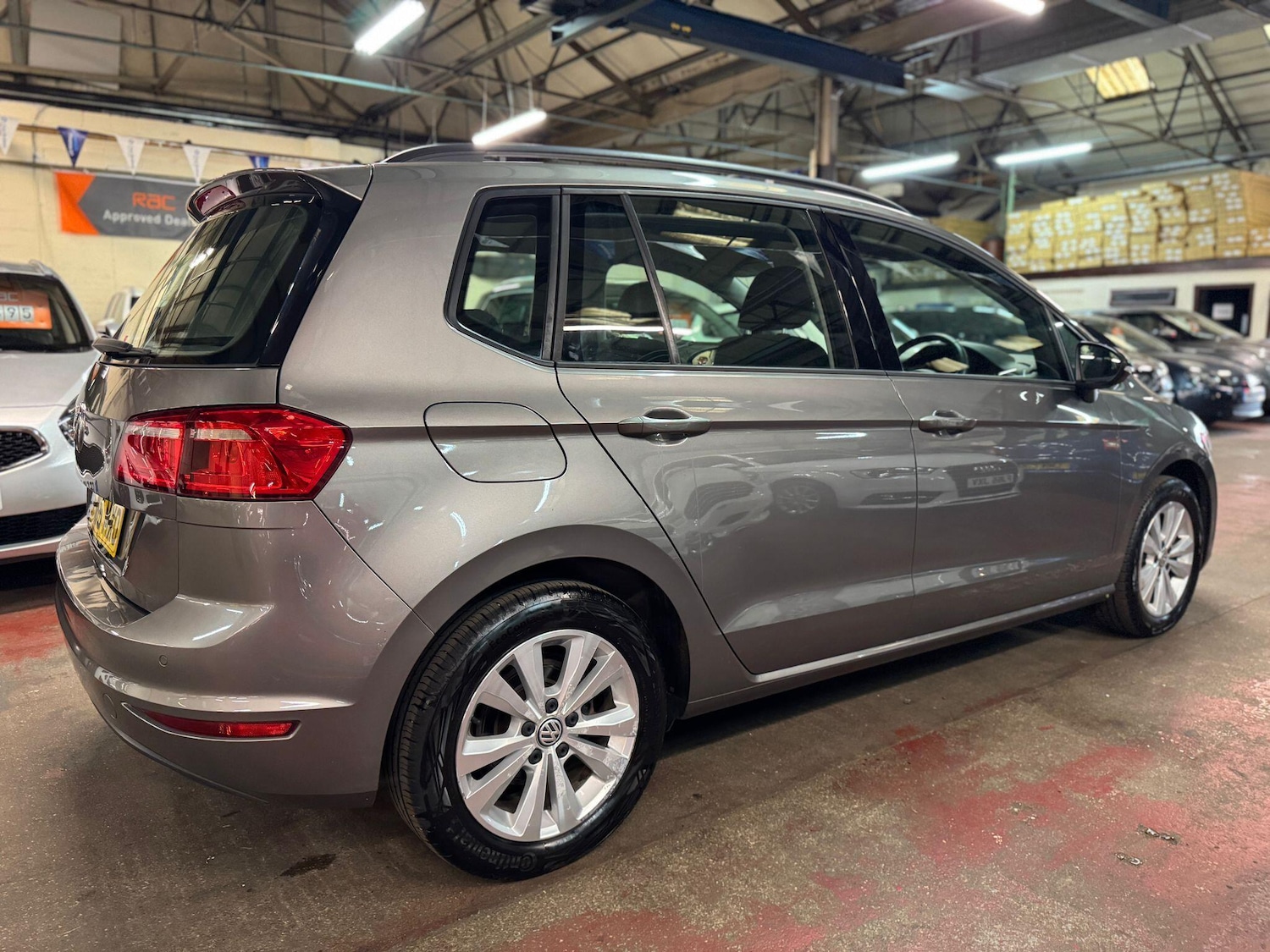 Used Volkswagen Golf SV 2015 for sale - 75707383: Photo 6