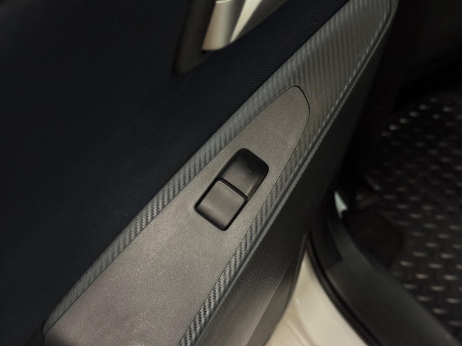 Used Mazda Mazda2 for sale - 77957139: Photo 44