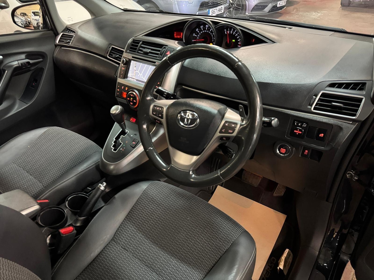 Used Toyota Verso 2015 for sale - 76398397: Photo 18