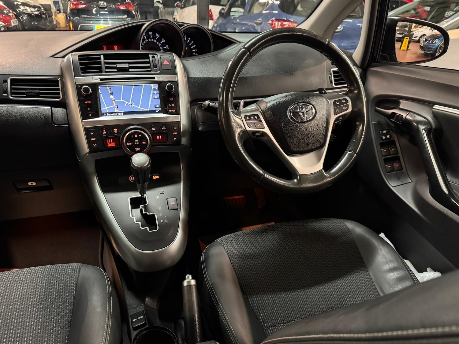 Used Toyota Verso 2015 for sale - 76398397: Photo 35