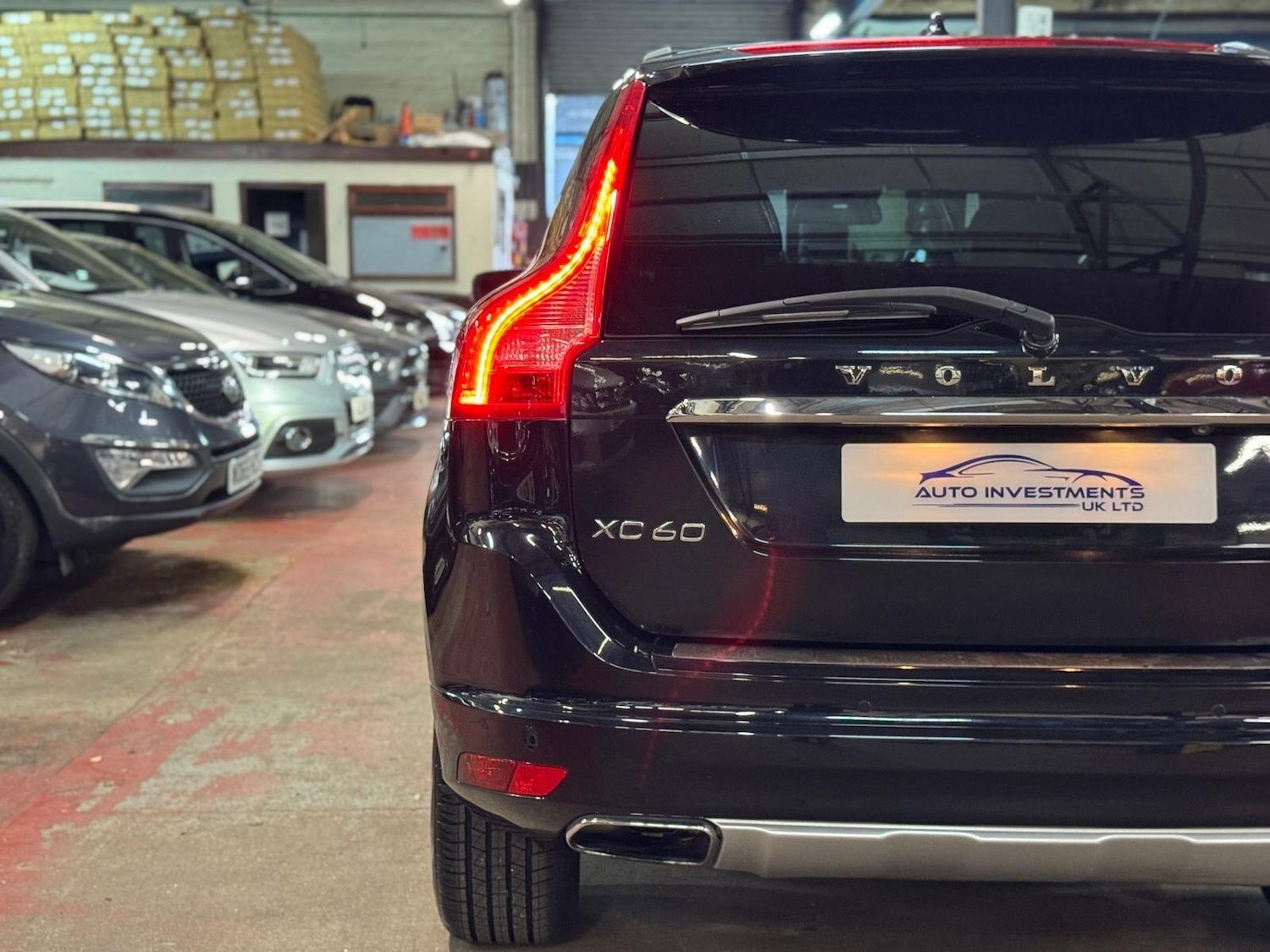 Used Volvo XC60 2025 for sale - 76608234: Photo 11