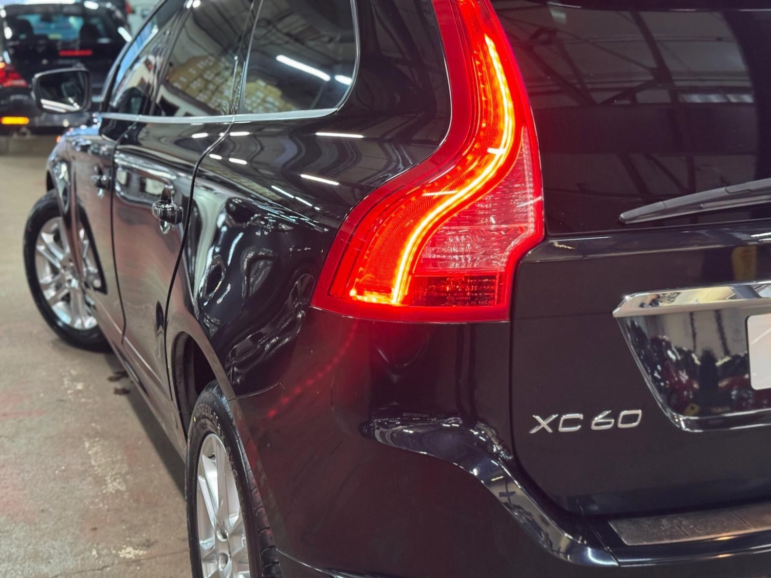 Used Volvo XC60 2025 for sale - 76608234: Photo 12