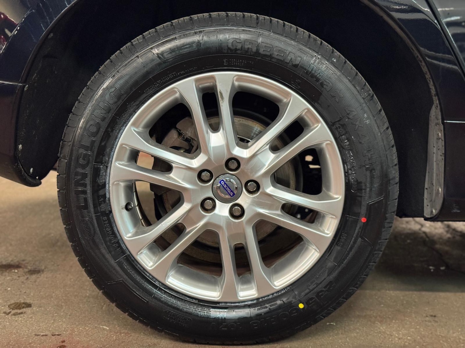 Used Volvo XC60 2025 for sale - 76608234: Photo 16