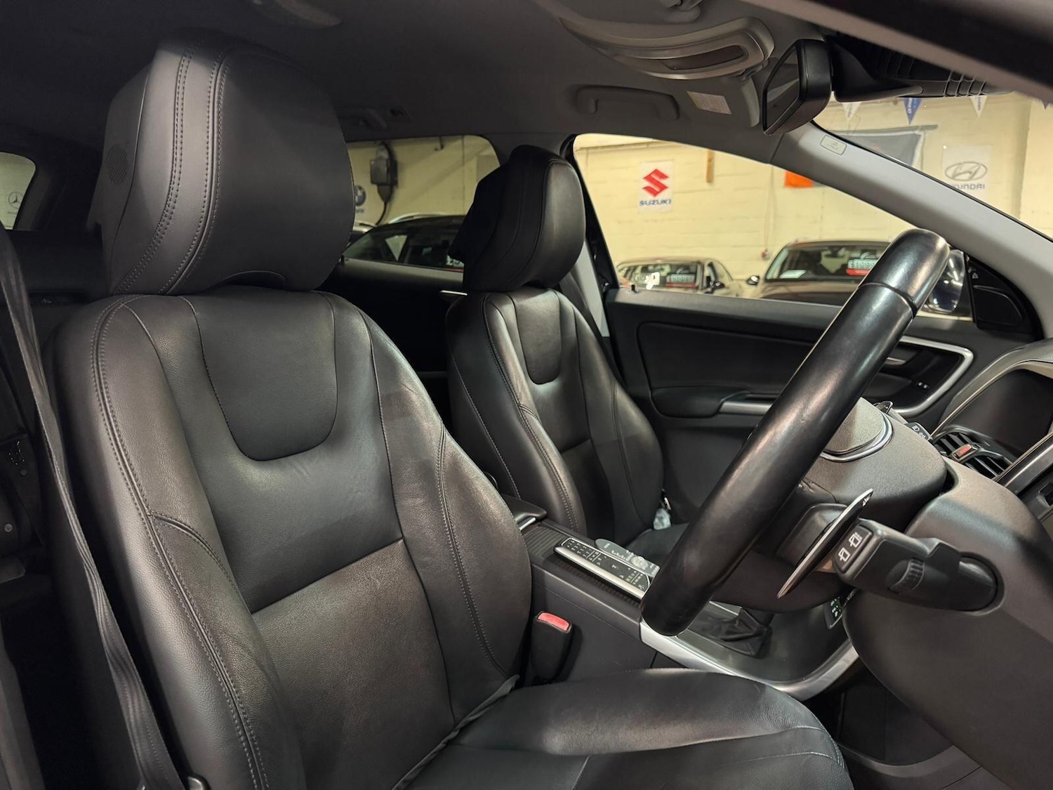 Used Volvo XC60 2025 for sale - 76608234: Photo 19