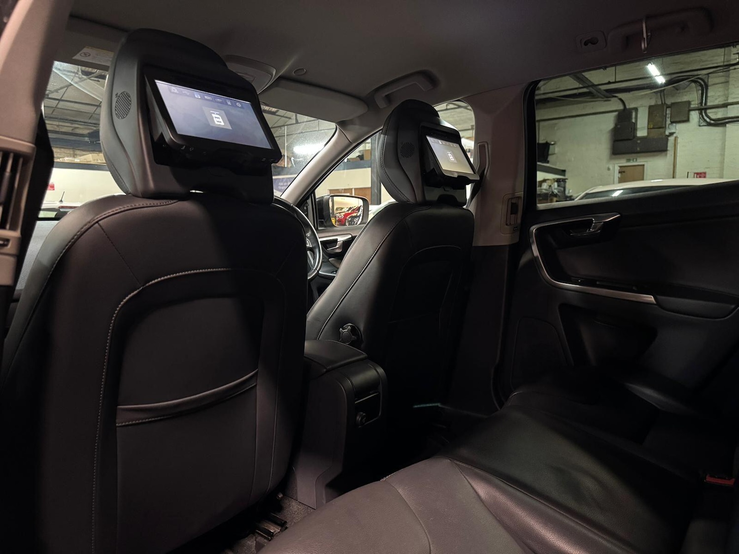 Used Volvo XC60 2025 for sale - 76608234: Photo 27