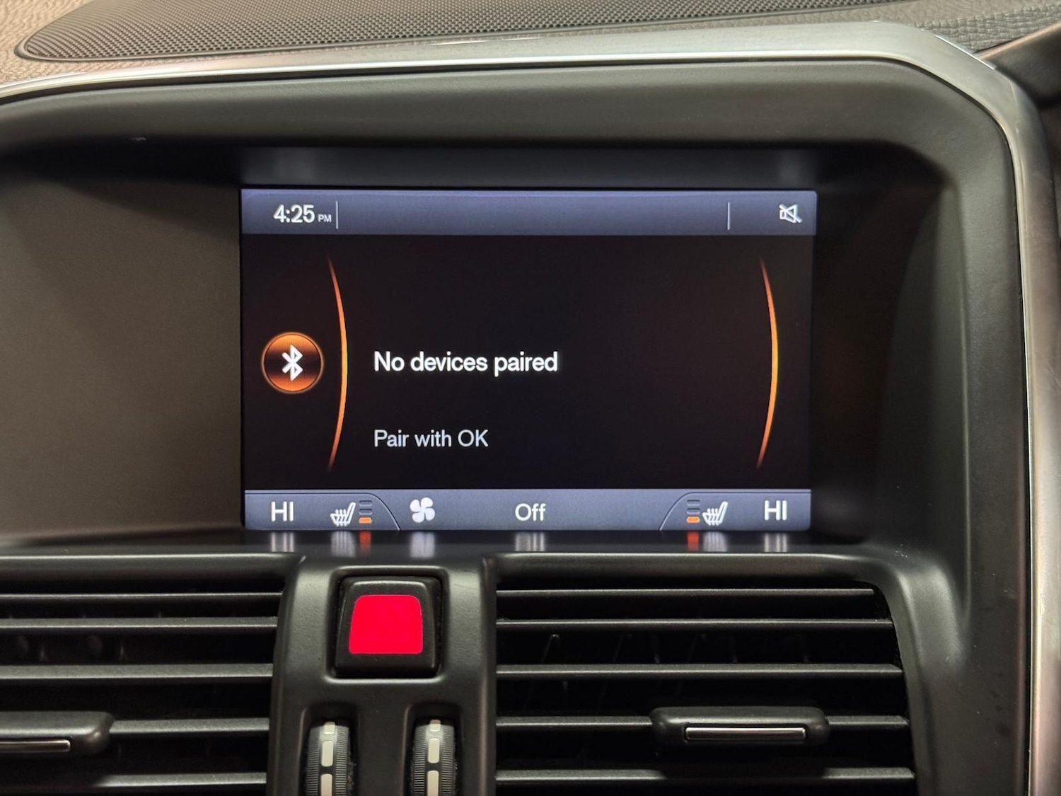 Used Volvo XC60 2025 for sale - 76608234: Photo 41