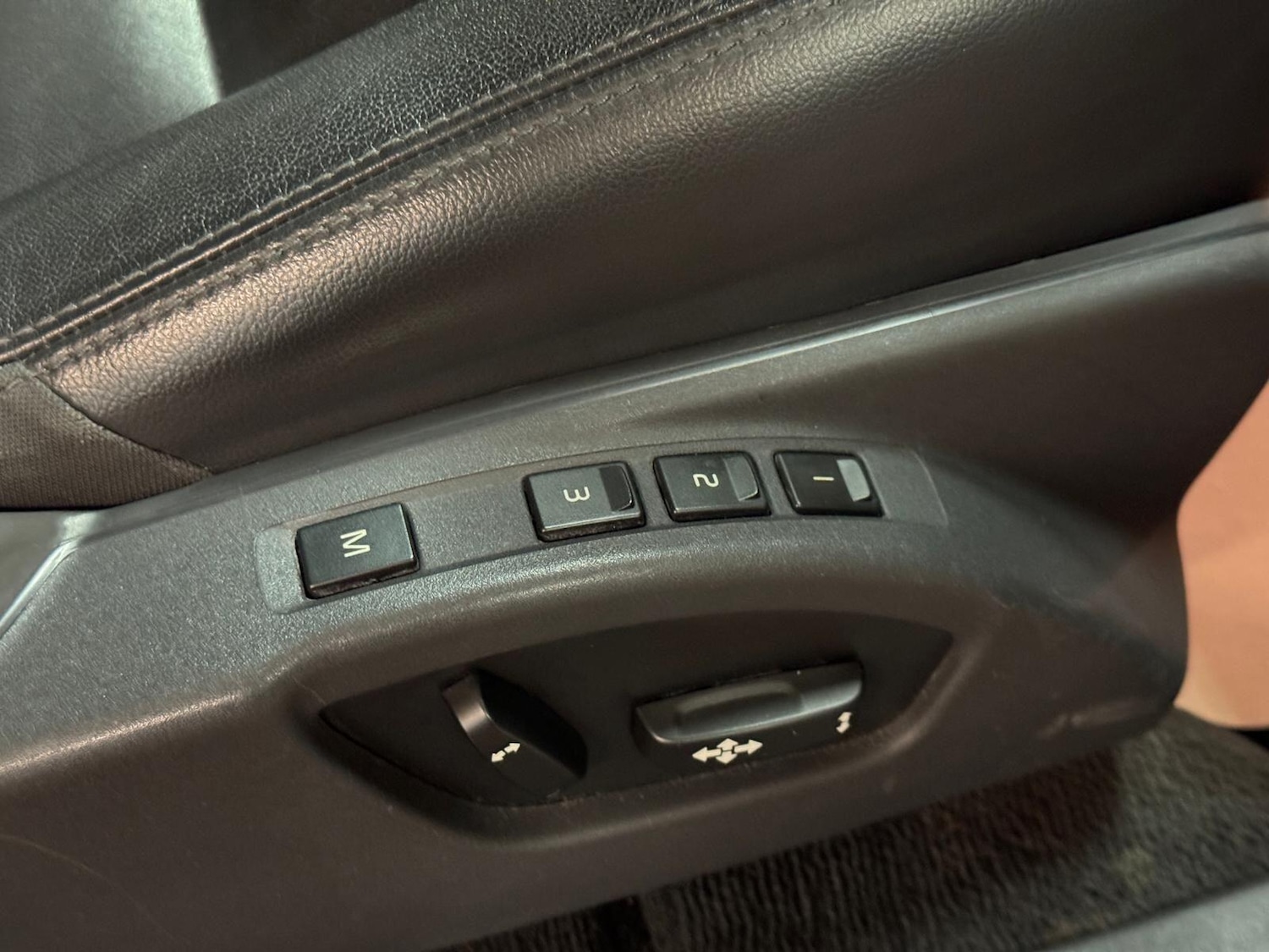 Used Volvo XC60 2025 for sale - 76608234: Photo 51