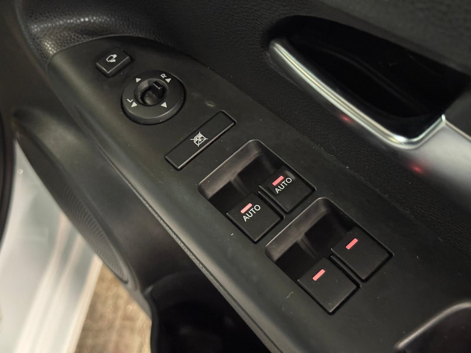 Used Kia Venga 2017 for sale - 77120204: Photo 39