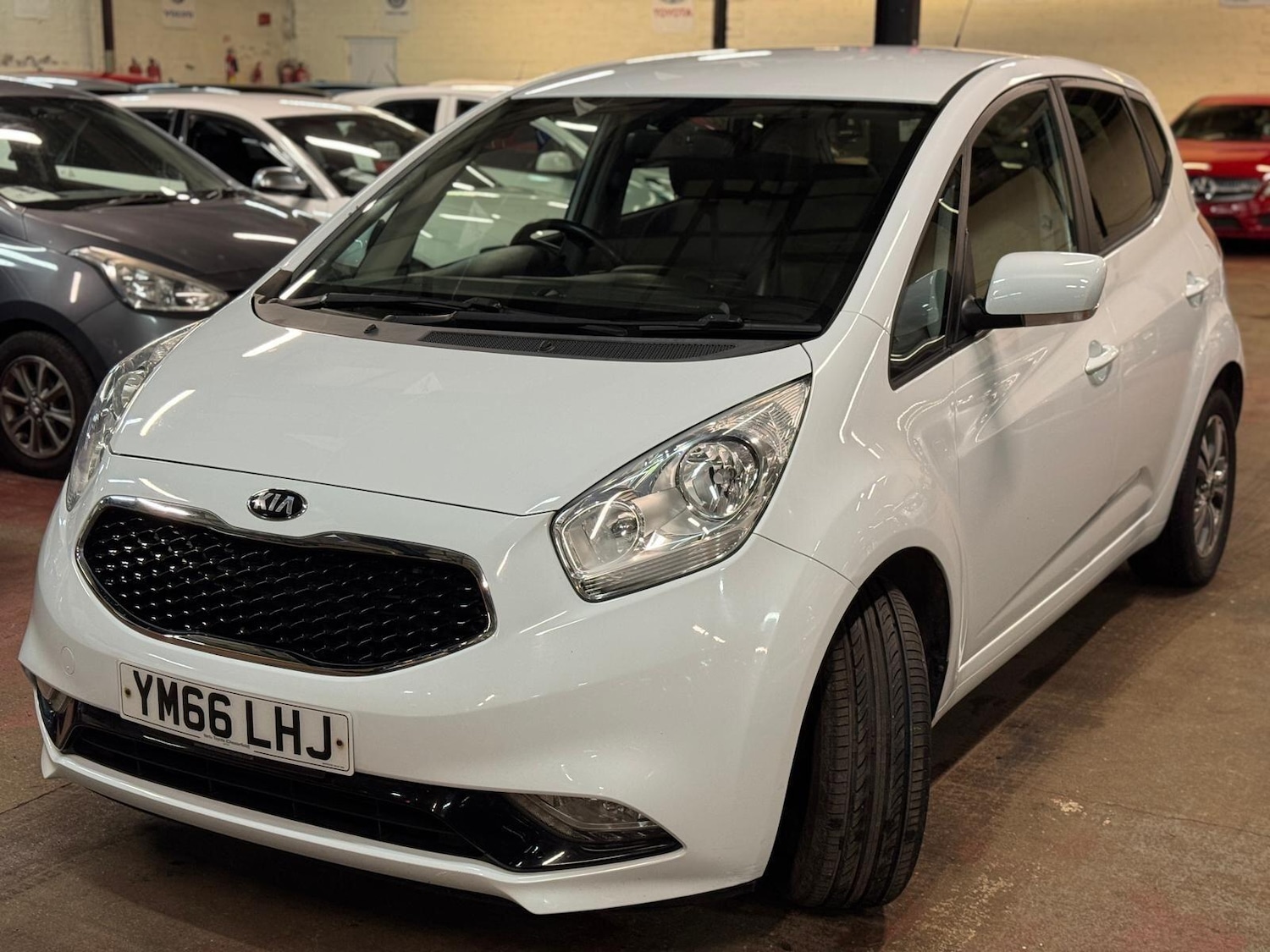 Used Kia Venga 2017 for sale - 77120204: Photo 7