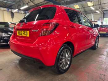 Used Toyota Yaris 2016 for sale - 74758802: Photo