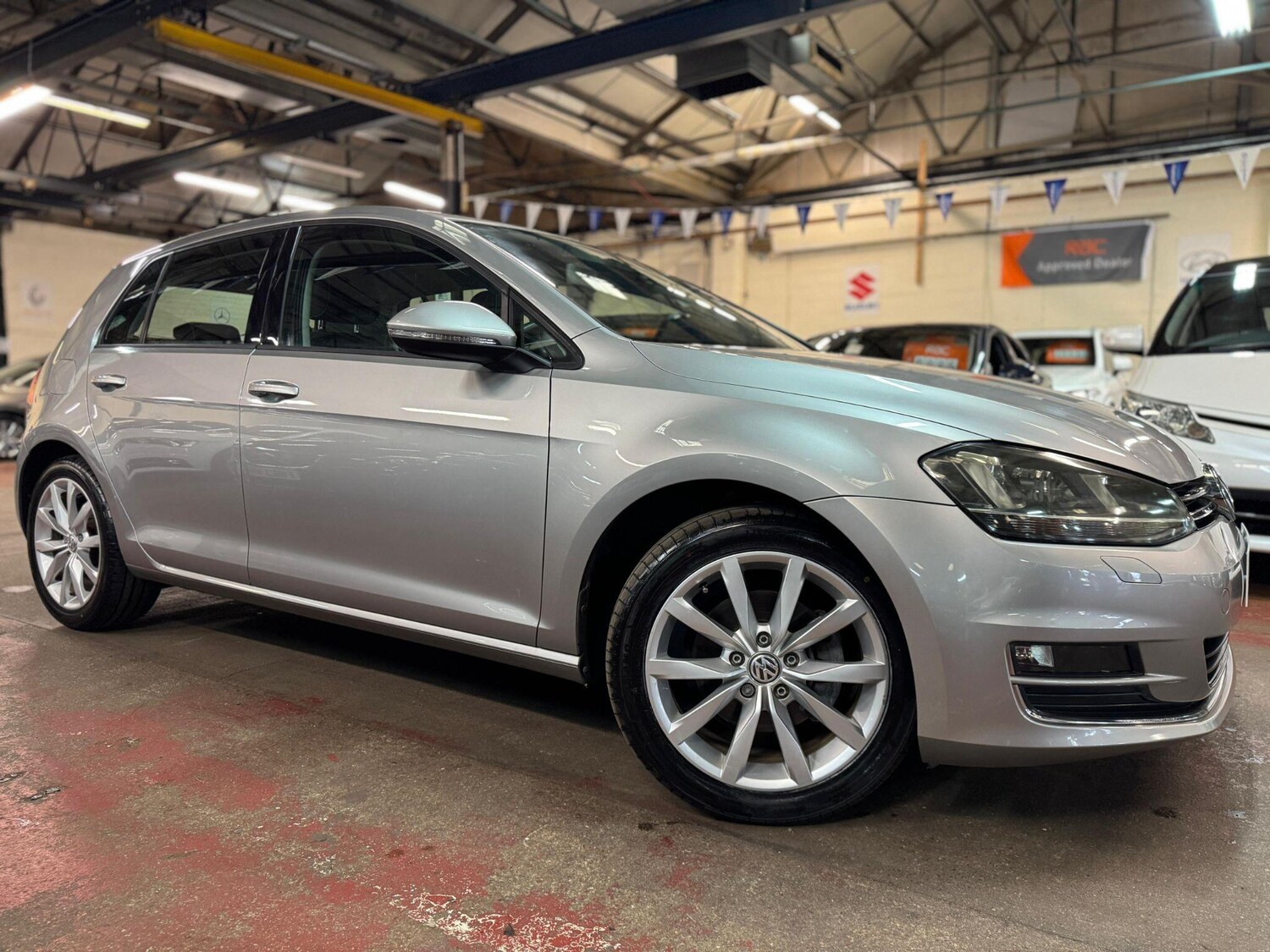 Used Volkswagen Golf 2025 for sale - 76189169: Photo 16