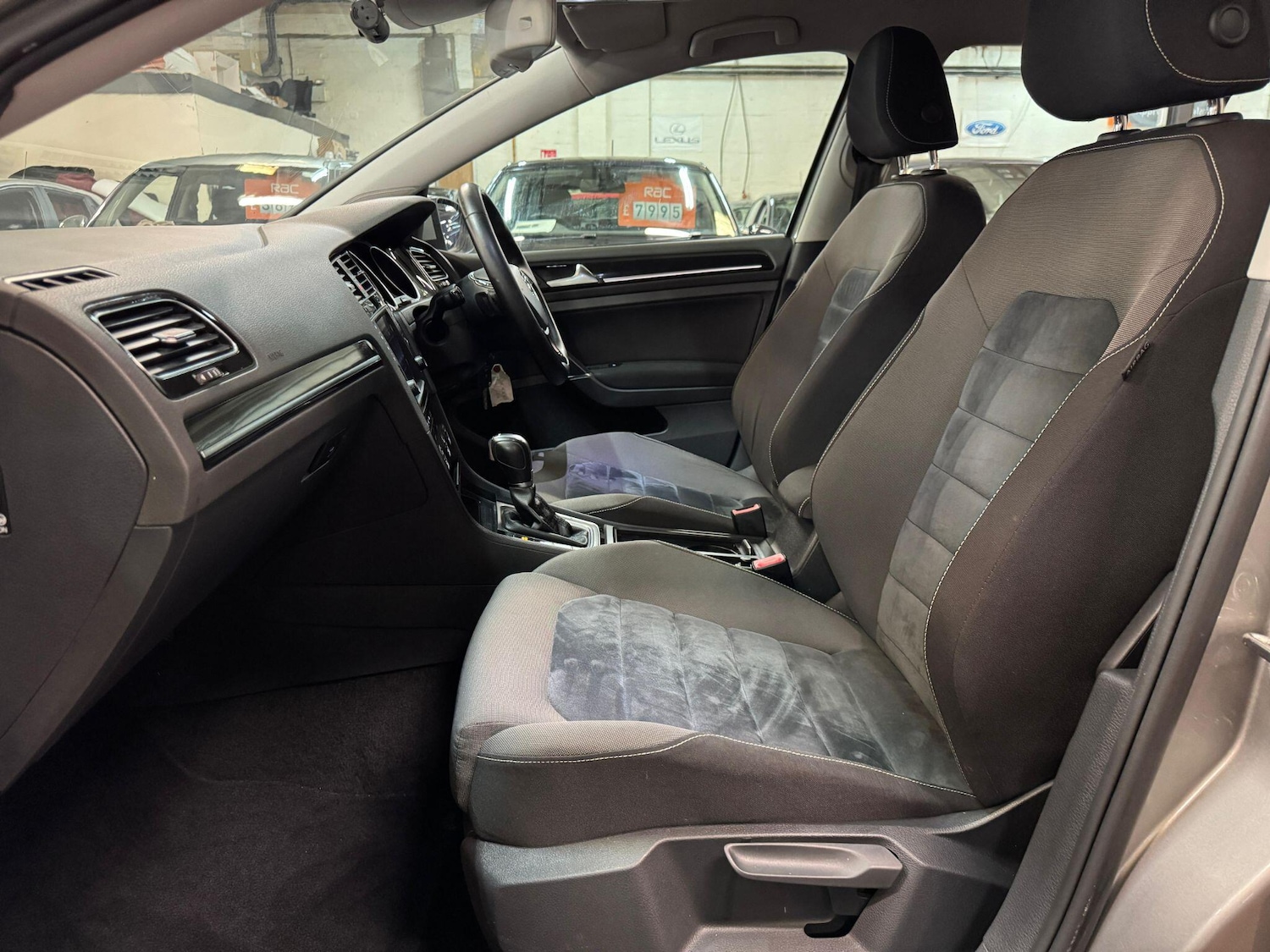 Used Volkswagen Golf 2025 for sale - 76189169: Photo 20