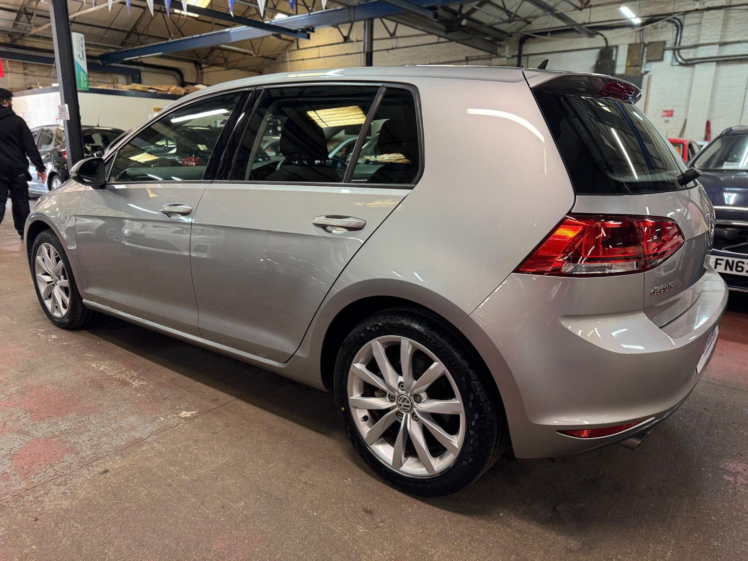 Used Volkswagen Golf 2025 for sale - 76189169: Photo 6