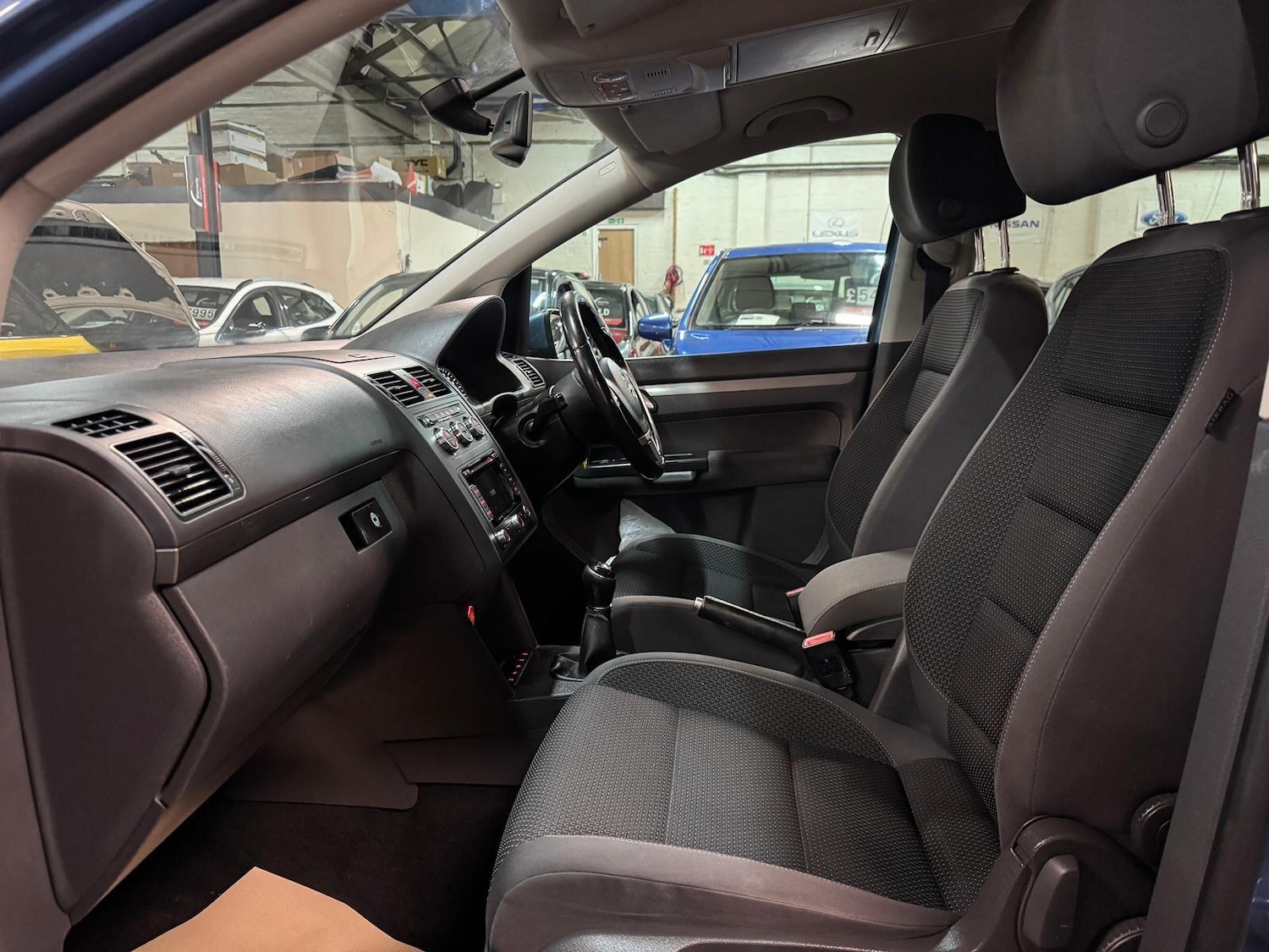 Used Volkswagen Touran 2013 for sale - 77119876: Photo 22